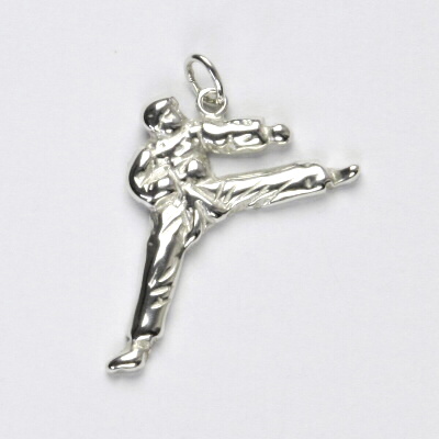 Stříbrný přívěsek judista- P271