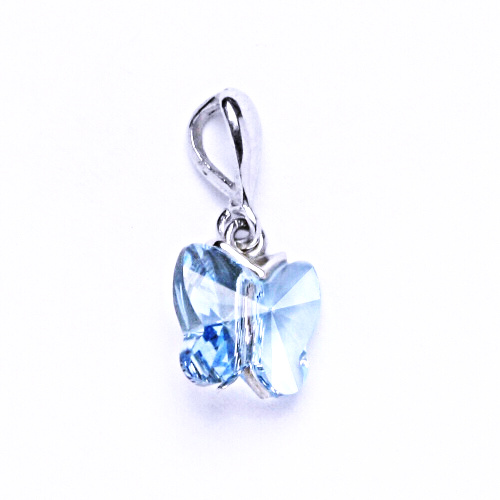 Stříbrný přívěsek motýl Swarovski akvamarine - P1307