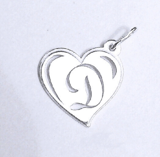 Stříbrné písmeno D v srdci - PA0070