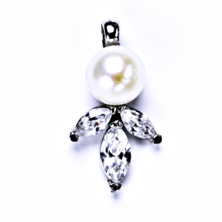 Stříbrný přívěsek přírodní perla bílá a zirkony - P1248