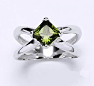 Stříbrný prsten přírodní vltavín - T1265  6x6 mm
