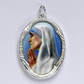 Stříbrný přívěsek porcelánový medailon matka Tereza - P158 MT